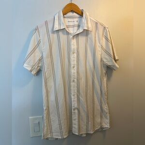 Abercrombie & Fitch Men's White and Cream Striped Shirt